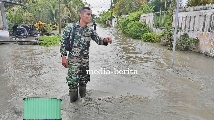 Siaga Banjir: Koramil Arso Pastikan Keselamatan Warga di Tengah Luapan Kali Tami