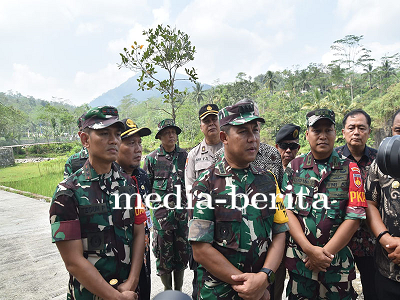 Kunjungan Wasev PJO TMMD Desa Sijenggung Bisa Menjadi Contoh
