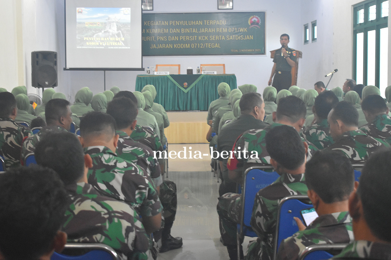 Kodim 0712 Tegal Terima Penyuluhan Terpadu Hukum Dan Bintal Dari Tim Kumrem 071 Wijayakusuma