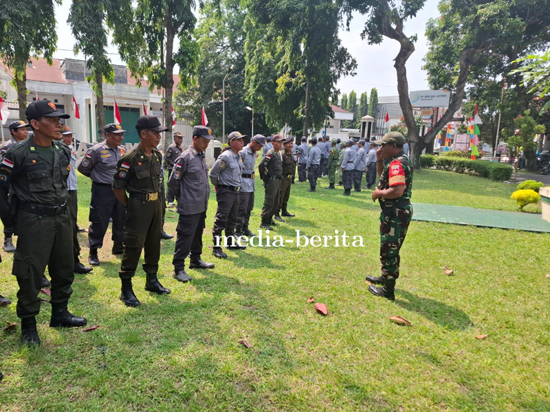 Danramil 14 Slawi Berikan Pelatihan Linmas Se – Kecamatan Slawi